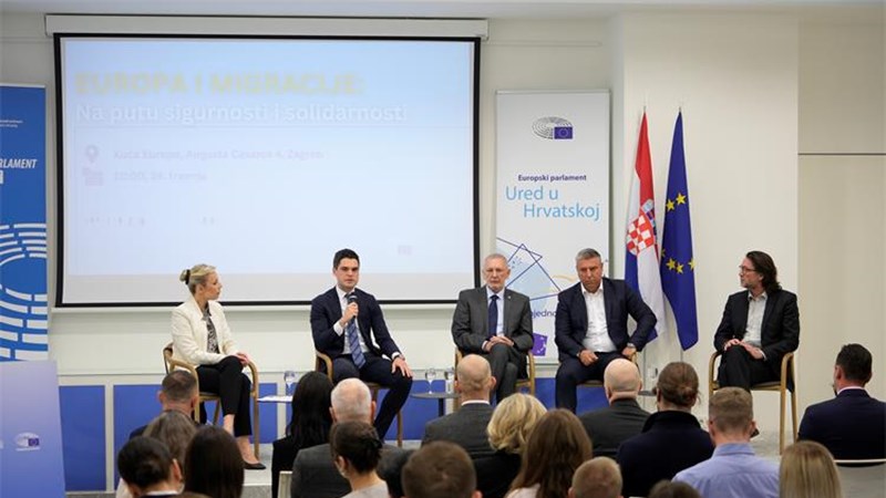 Božinović: Nema države demokratskog zapada koje se ne suočava s problemom migracija